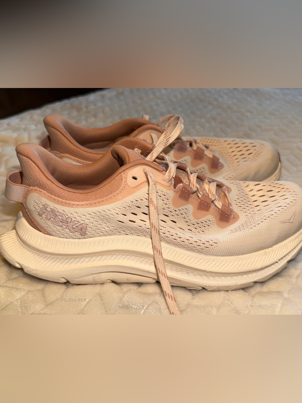 HOKA One One Kawana 2 Sneakers Vanilla/Sandstone Size 6.5B